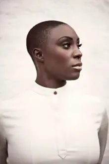 Laura Mvula como: self - presenter