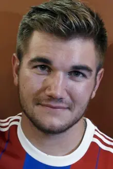 Alek Skarlatos como: Alek