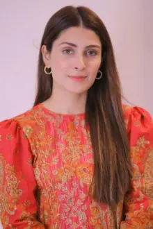 Ayeza Khan como: Geeti