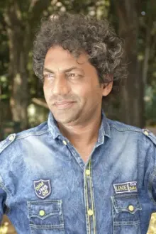 Rajkumar Kanojia como: Tommy