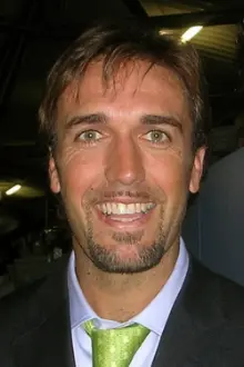 Gabriel Batistuta como: 