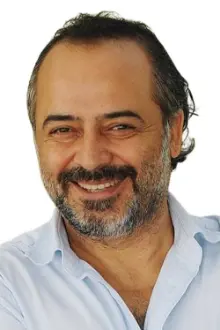 Kubilay Penbeklioğlu como: Mertay