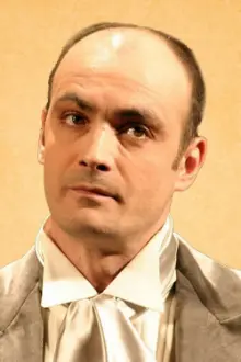 Mikhail Razumovsky como: Leonya