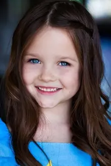 Gia Davis como: Lea (Cyrus' Daughter)