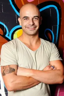 Adriano Zumbo como: Self - Judge