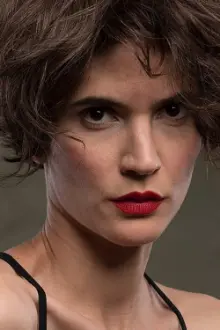 Ayşe Melike Çerçi como: woman