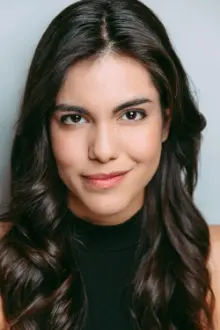 Veronica Long como: Luisa