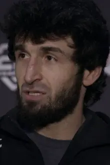 Zabit Magomedsharipov como: 