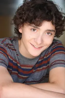 Parker Brightman como: Max