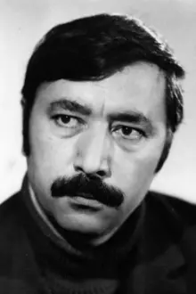 Bahadur Aliyev como: Davud