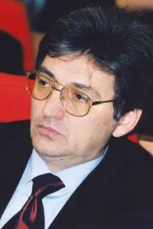 Akif Maharramov como: Asgar