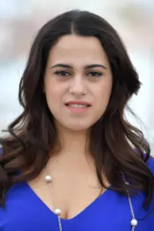 Maha Alemi como: Sofia