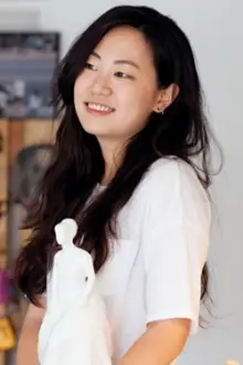 Ra Sun Young como: Gi Tae's sister