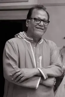 Santu Mukherjee como: 