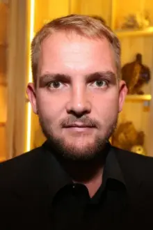 Libor Bouček como: Host