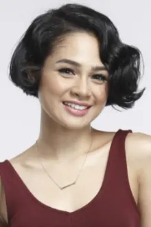 Andien Aisyah como: Laras