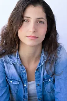 Roni Weissman como: Audrey Clayton