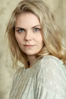 Ricarda Seifried como: Conny Godelmann