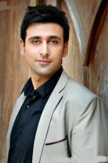 Sami Khan como: Asad