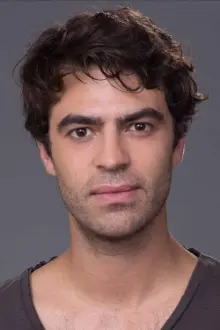 Jorge Arecheta como: Gonzalo