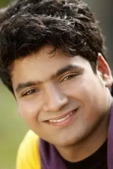 Vikas Shukla como: Naveen