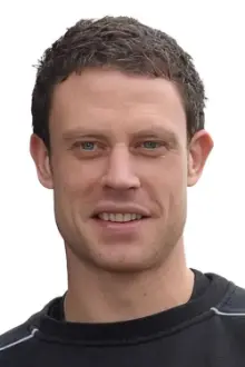 Wayne Bridge como: Ele mesmo