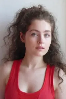 Sara Müldner como: Solange (in childhood)