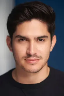 Rafael Villegas como: Luis