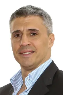 Hernán Crespo como: Hernán Crespo