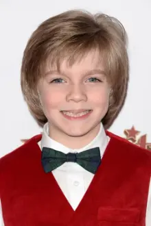 Rupert Turnbull como: Isaac