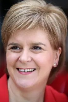 Nicola Sturgeon como: Ela mesma