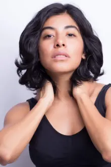 Alejandra Herrera como: 