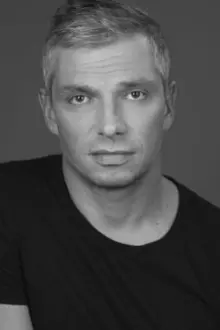 Michał Sitarski como: Pawel Rydlik