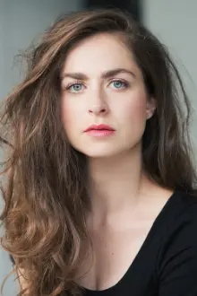Catherine Chabot como: Alix Mongeau