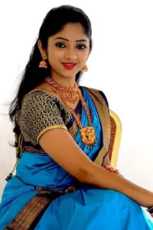 Swathi Sharma como: Shruthi