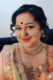 Supriya Shukla como: 