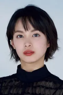 Nagisa Sekimizu como: Yumi Nagumo