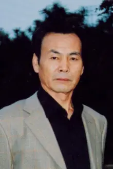 Qi Jingbin como: Wu Jingping