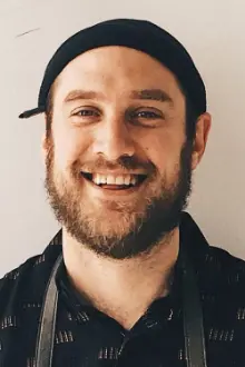 Brad Leone como: Self - Host