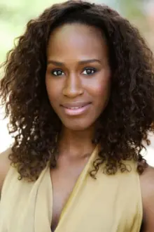 Nneka Okafor como: Sally-Mae Carter