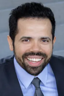 Francisco Soto Jr. como: Lugo