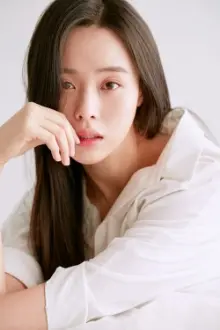 Choi Yun-la como: Yu-ra