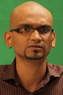 Deepak Kumar Mishra como: Purushottam