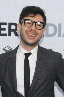 Tony Khan como: Tony Khan