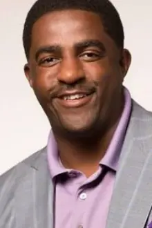 Greg Ellis como: Robert Banks