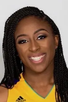 Nneka Ogwumike como: 