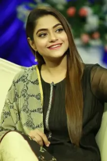 Nimra Shahid como: 