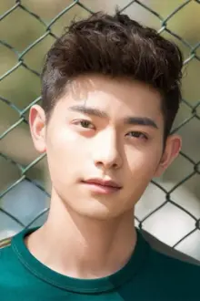 Luo Mingjie como: Yang Chaoyang