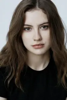 Isabelle Connolly como: Hannah