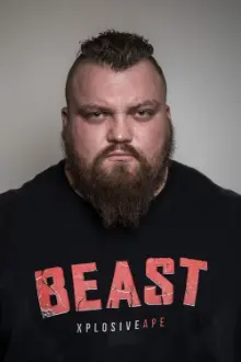 Eddie Hall como: 